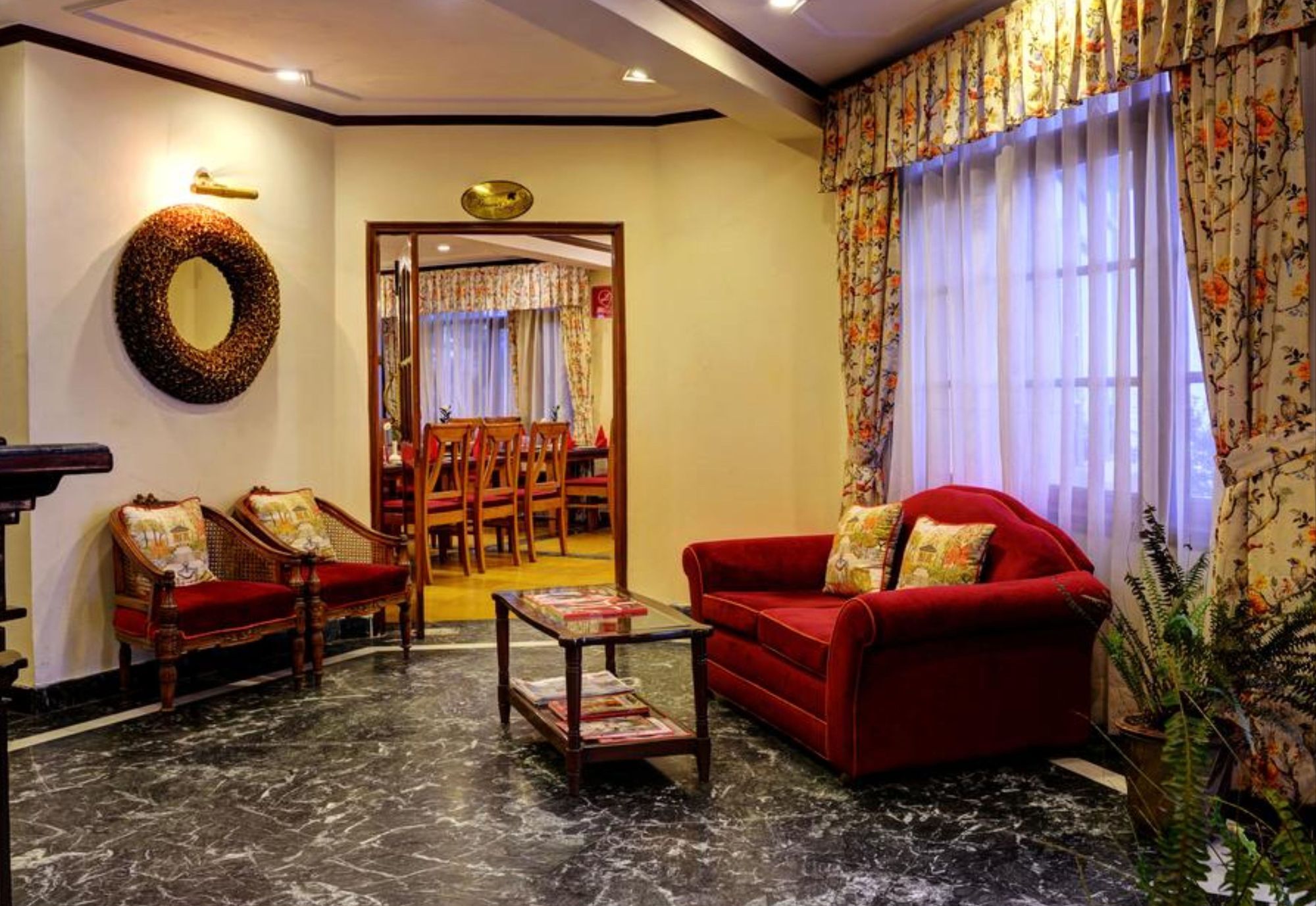 Summit Le Royale Hotel, Shimla Luaran gambar